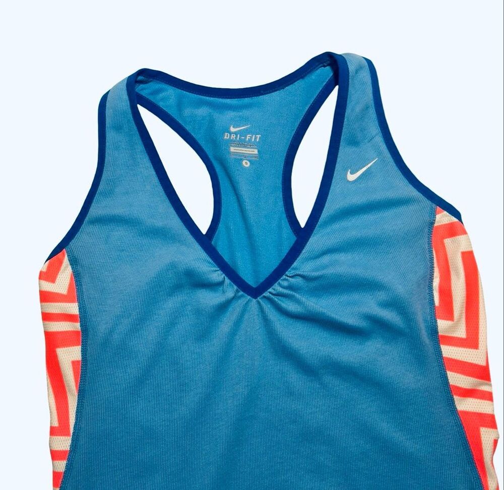 Nike Vintage Drifit Tank - Picture 3 of 6